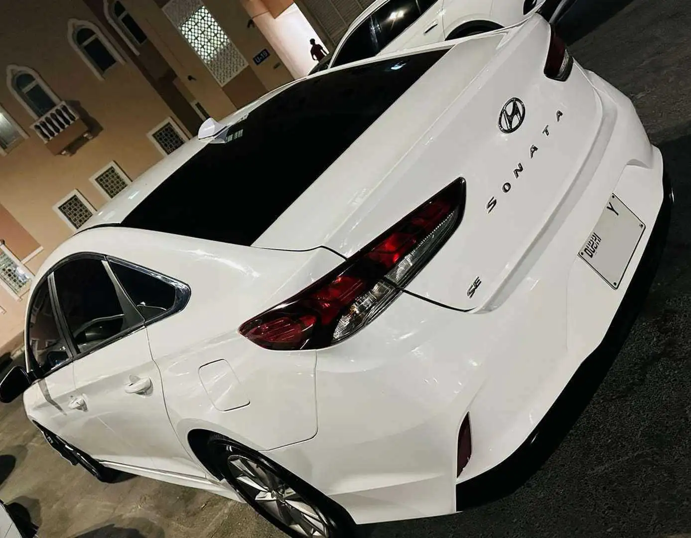 Lexus ES 350 Luxury Pearl White
